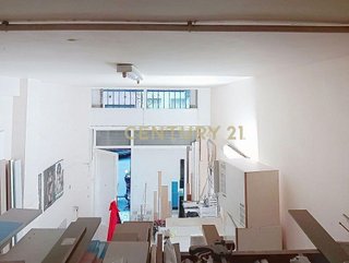 Local comercial en venta en La Luz - El Torcal en Málaga