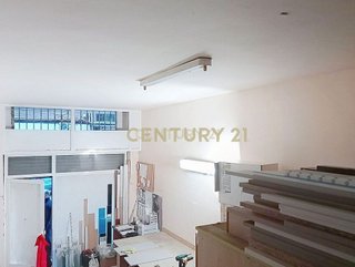 Local comercial en venta en La Luz - El Torcal en Málaga