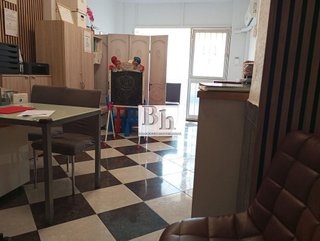 Local comercial en venta en Gamarra - La Trinidad en Málaga
