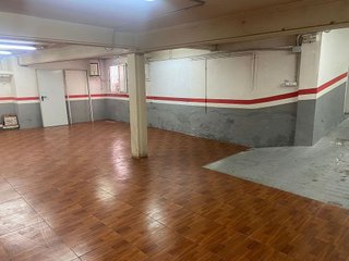 Local comercial en venta en El Coll en Barcelona