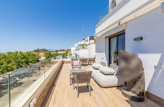 Dúplex en alquiler en Las Cancelas - Valdeolletas en Marbella