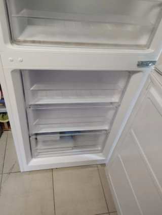 Frigorífico SVAN blanco