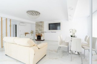 Casa adosada en venta en Nueva Torrevieja - Aguas Nuevas en Torrevieja
