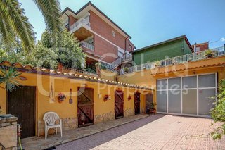 Chalet en venta en Vallirana