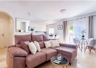 Piso en alquiler en Los Naranjos - Las Brisas en Marbella