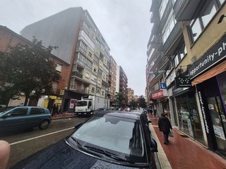 Local comercial en venta en Delicias en Valladolid