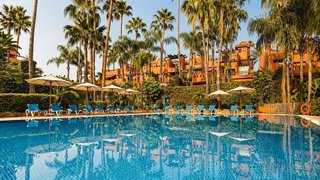 Casa adosada en alquiler en Lomas de Marbella Club - Puente Romano en Marbella