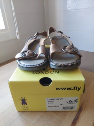 Sandalias Fly London Beige/Marrón Hebilla