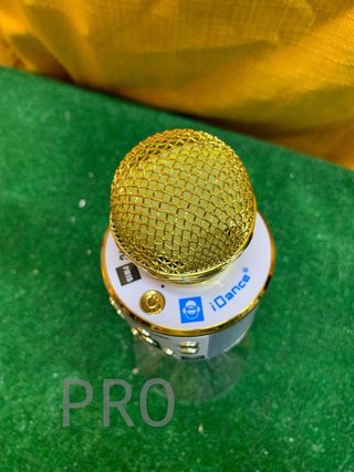 MICRÓFONO KARAOKE