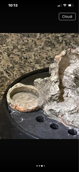 Fontana da interno con sfera