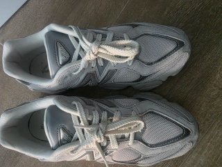 Zapatillas New Balance 9060 Gris/Plata UNISEX