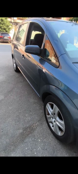 Opel Zafira 2010