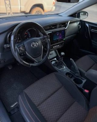Toyota Auris 2016