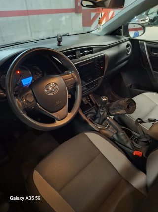 Toyota Auris 2016
