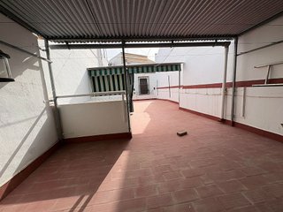 Casa adosada en alquiler en Coria del Río