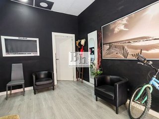 Local comercial en venta en Parque Ayala - Jardín de la Abadía - Huelín en Málaga