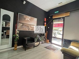 Local comercial en venta en Parque Ayala - Jardín de la Abadía - Huelín en Málaga