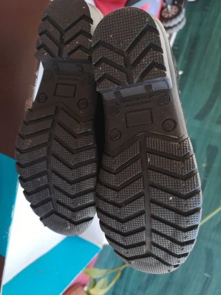 Botas de agua altas negras