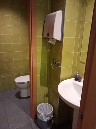 Local comercial en alquiler en Santo Domingo y San Martín  en Huesca