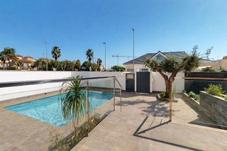 Chalet en venta en Zona Pueblo en Pilar de la Horadada