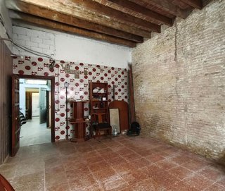 Local comercial en venta en La Torrassa en Hospitalet de Llobregat, L´