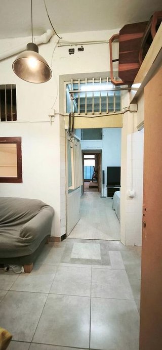 Local comercial en venta en La Torrassa en Hospitalet de Llobregat, L´