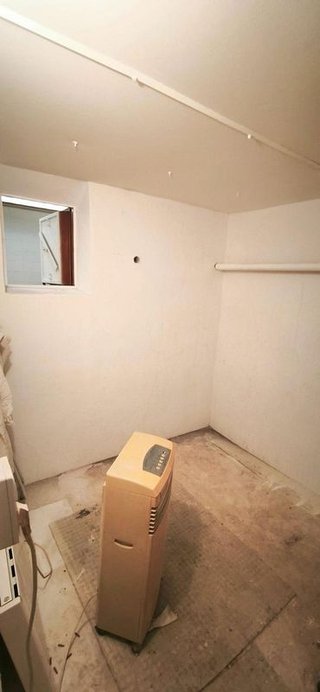 Local comercial en venta en La Torrassa en Hospitalet de Llobregat, L´