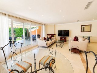 Casa adosada en alquiler en Los Monteros - Bahía de Marbella en Marbella