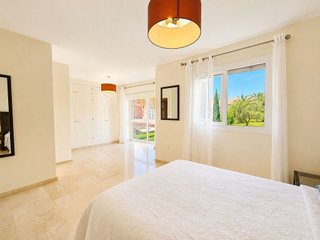 Casa adosada en alquiler en Los Monteros - Bahía de Marbella en Marbella