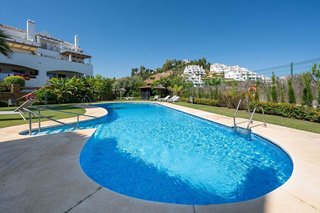 Piso en alquiler en Los Naranjos - Las Brisas en Marbella