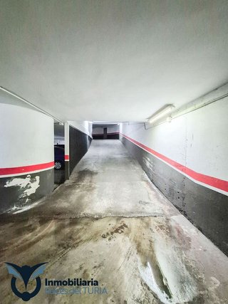 Garaje en venta en Torrefiel en Valencia