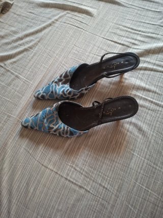 Zapatos tacón Lumarian Talla 38