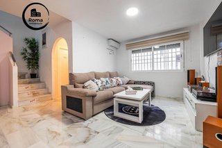 Casa adosada en venta en Gójar