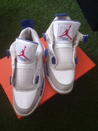 Zapatillas Jordan 4 Talla 41 Morado Blanco