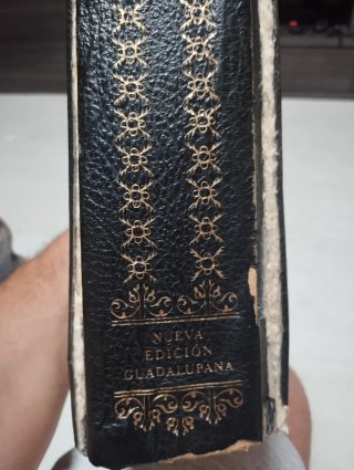 La Sagrada Biblia