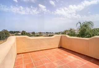 Casa pareada en alquiler en Nueva Andalucía centro en Marbella