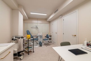 Nave industrial en alquiler en Les Corts en Barcelona