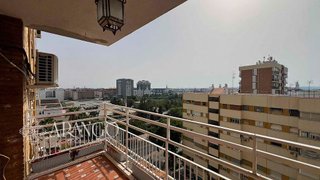 Piso en alquiler en Nervión en Sevilla