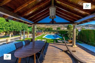 Chalet en alquiler en Onil