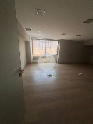 Oficina en alquiler en Ca n'Aurell en Terrassa