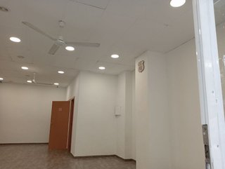 Local comercial en alquiler en Albors en Valencia