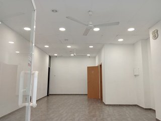 Local comercial en alquiler en Albors en Valencia