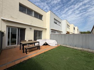 Casa en alquiler en Vilablareix
