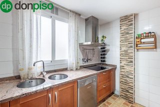 Piso en venta en Almanjáyar en Granada