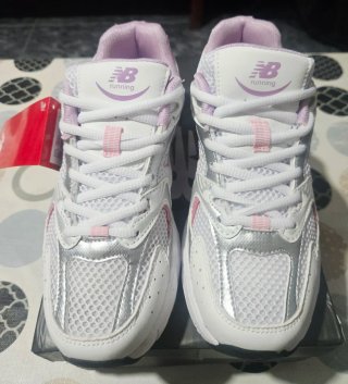 New Balance Rosas y Plata T.38