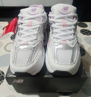 New Balance Rosas y Plata T.38