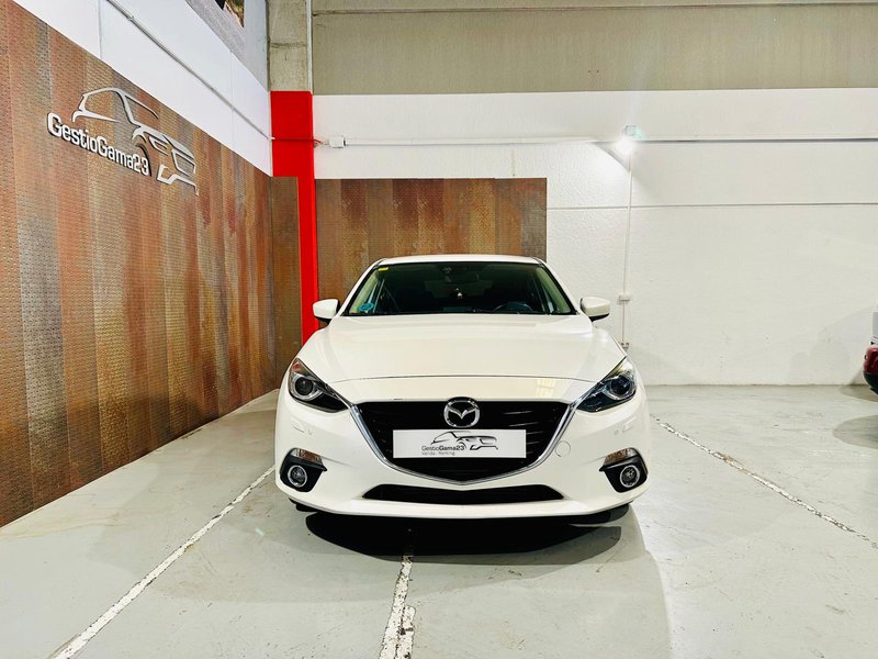 Mazda 3 2015 - foto 1