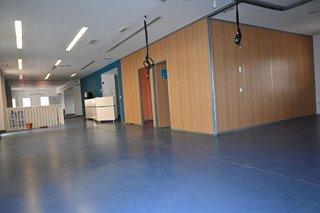 Local comercial en alquiler en Colores - Entreparques en Sevilla