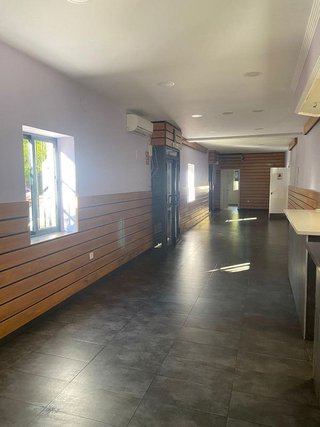Local comercial en alquiler en Bami - Tabladilla - La Estrella en Sevilla