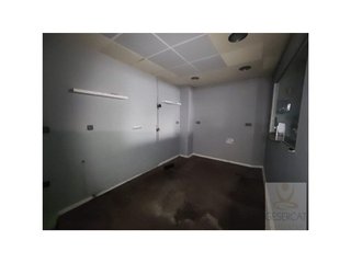 Local comercial en venta en Zona Mercat en Rubí